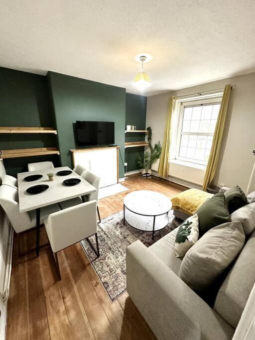 Quirky 3 Bedroom Flat In Shoreditch London Exterior photo